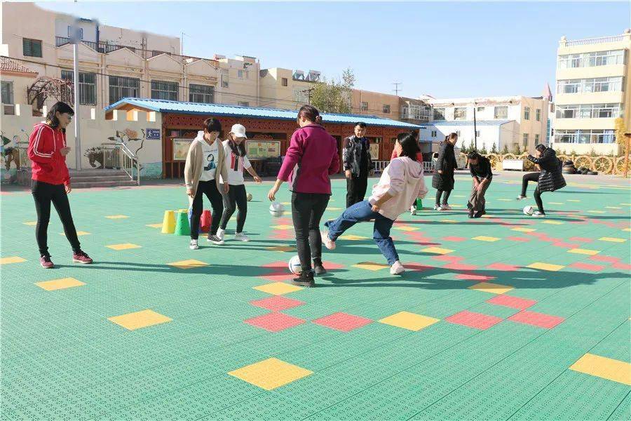 《小足球大教育》足球游戏培训“开云电竞”(图8)
《小足球大教育》足球游戏培训“开云电竞”(图8)