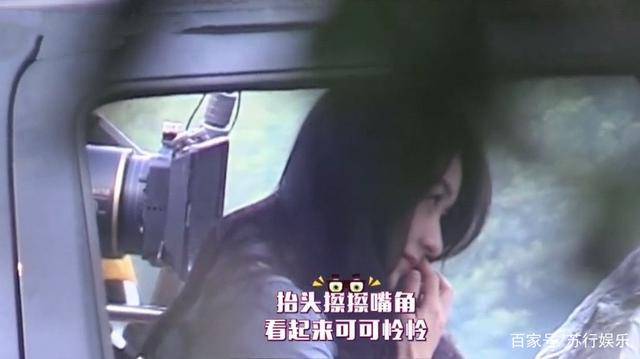‘开云电竞’
赵丽颖拍戏“撞车” 现场图片曝光 独自趴在车上(图3) ‘开云电竞’
赵丽颖拍戏“撞车” 现场图片曝光 独自趴在车上(图3)