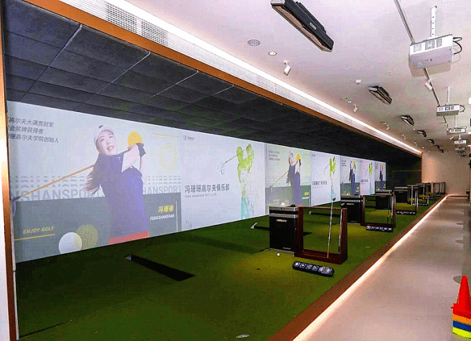
高尔夫模拟器训练+下场实战 听说这是学好高尔夫的一条捷径：开云电竞(图8)